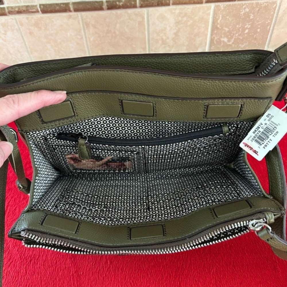 BRIGHTON PRETTY TOUGH JORDYN CROSS BODY ORGANIZER OLIVE NWT REGISTRATION CARD - Picture 4 of 12